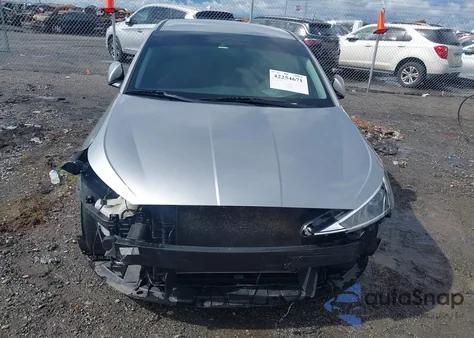 2020 Hyundai Elantra Se z USA, uszkodzony, nr VIN 5NPD74LF5LH596749